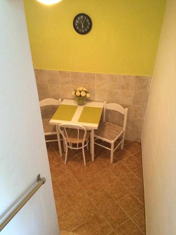 Apartments Nina Omisalj Ngoại thất bức ảnh
